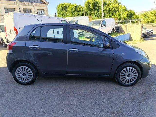 TOYOTA Yaris 1.3 5 porte Sol