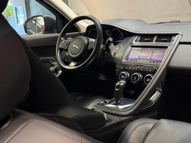 JAGUAR E-Pace 2.0D 180 CV AWD aut. R-Dynamic