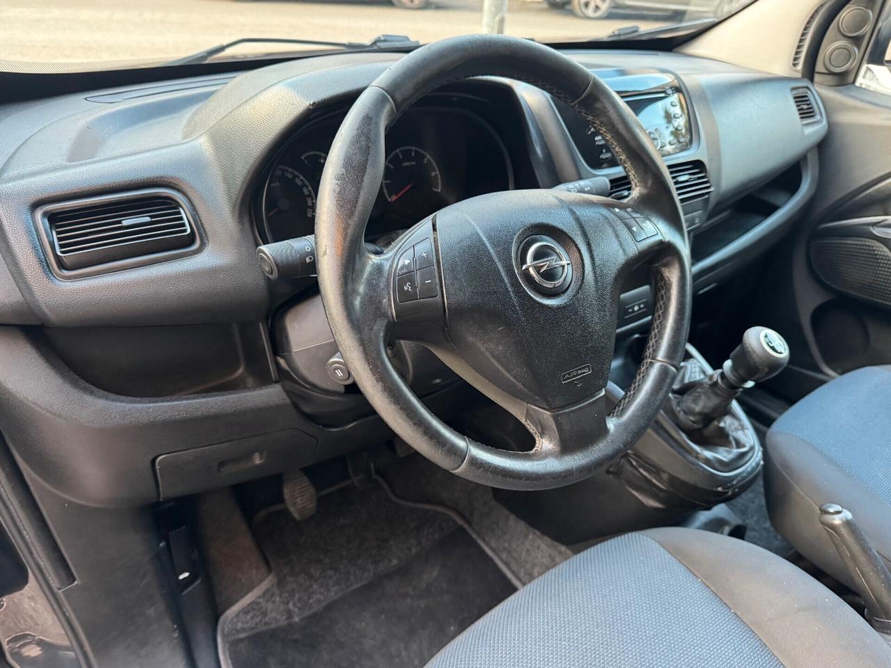 OPEL COMBO 1.6 CDTI 105 CV. 5 POSTI GANCIO TRAINO