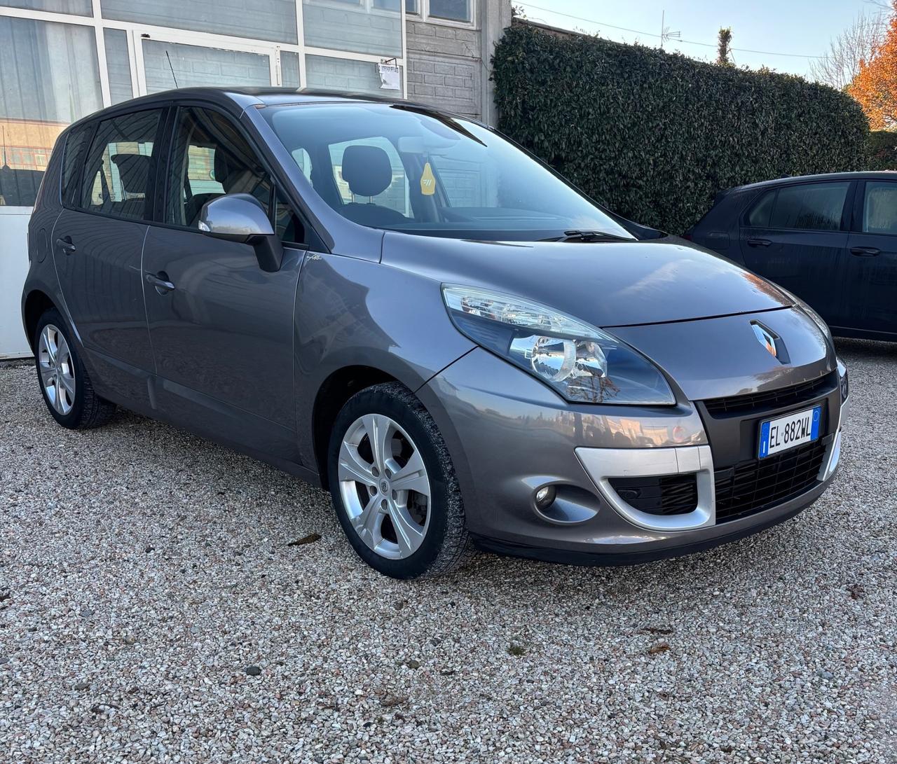 Renault Scenic Scénic XMod 1.6 dCi 130CV Start&Stop luxe