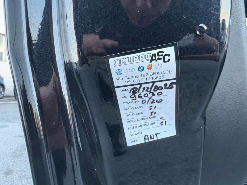 Lancia Ypsilon 1.0 firefly hybrid Gold s&s 70cv ADATTA NEOPATENTATI