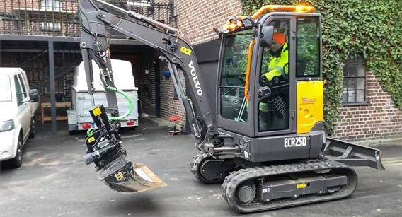 Volvo ECR25D ,