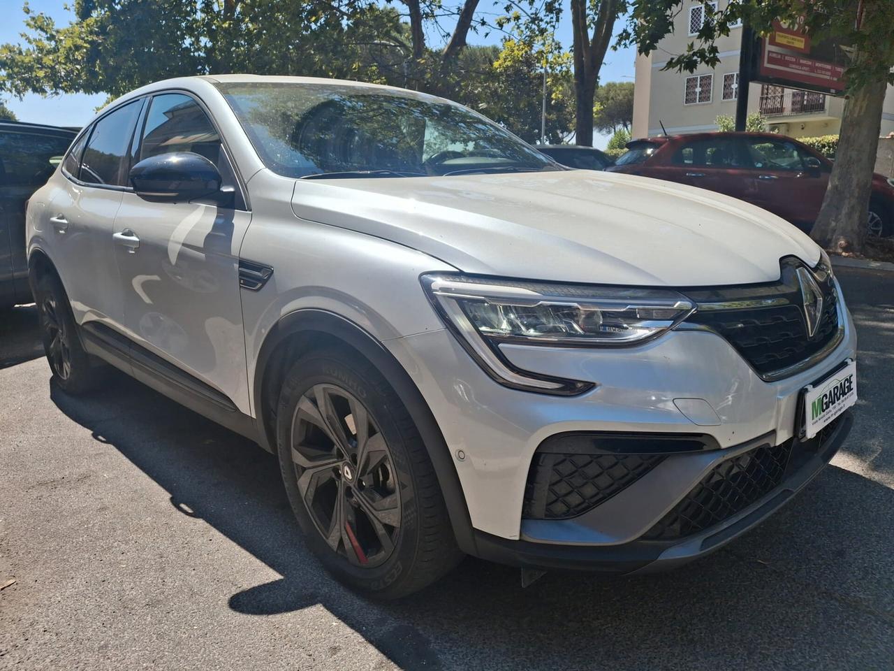 Renault Arkana Hybrid E-Tech 145 CV R.S. Line