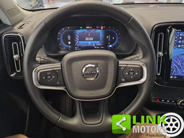VOLVO XC40 B3 automatico Core