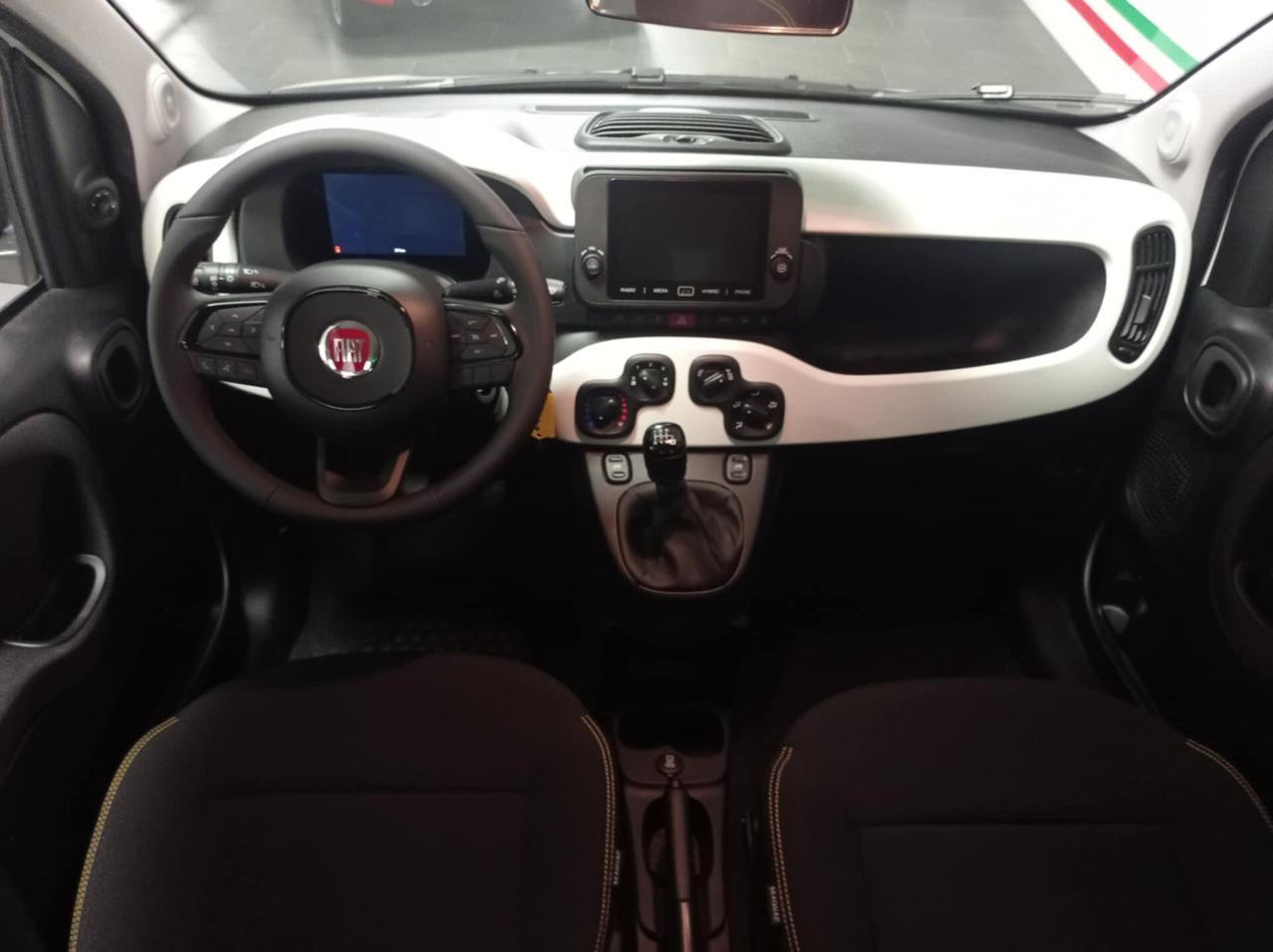 Fiat Panda 1.0 FireFly S&S Hybrid Pandina