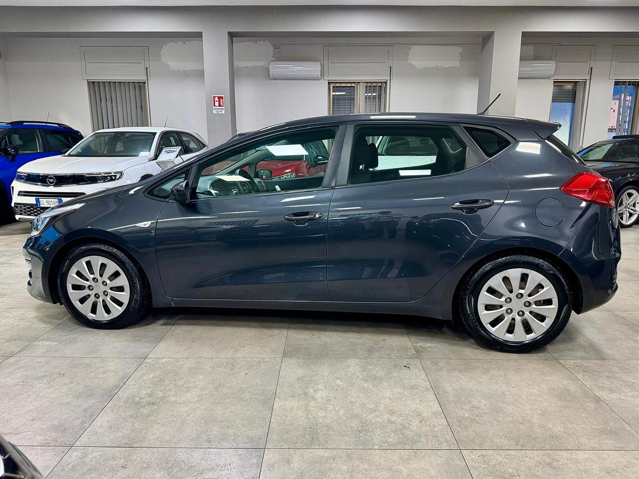 Kia Ceed 1.6 CRDi 110cv 5 porte Cool 2016