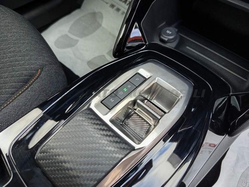 Peugeot 208 208 5P - Business Hybrid 110 E-DCS6