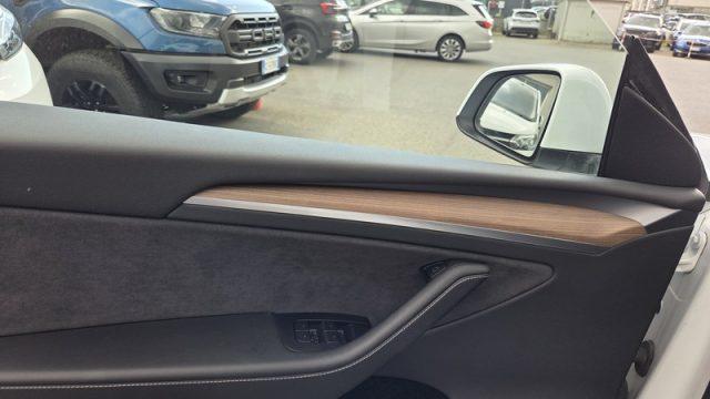 TESLA Model Y RWD PERMUTE UNICOPROPRIETARIO UFF.ITALIA