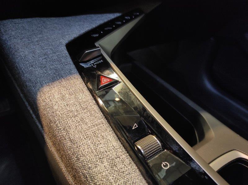 PEUGEOT 3008 3ª serie - 3008 Hybrid 136 e-DCS6 Allure