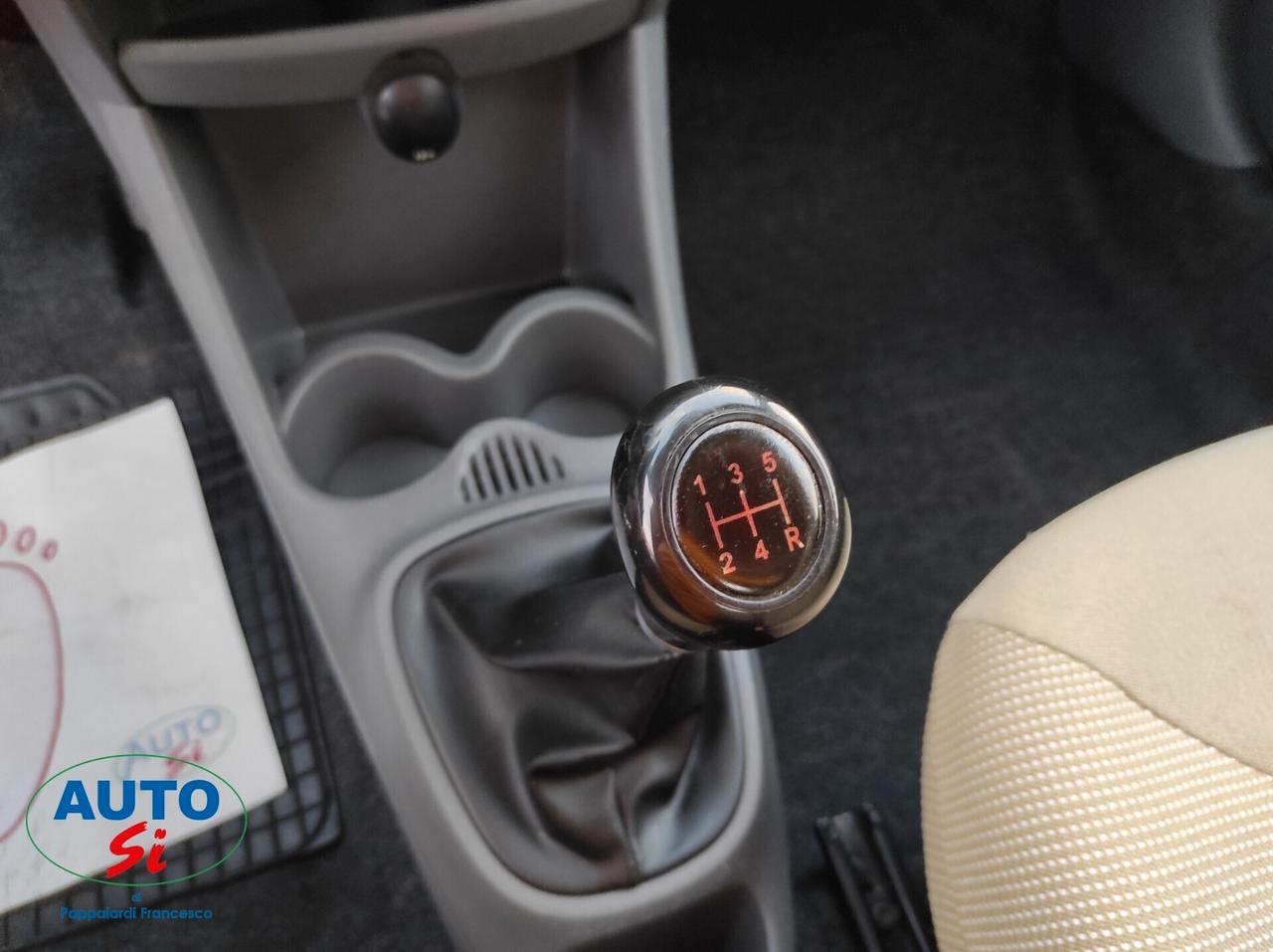 Peugeot 107 1.0 Benzina - 68cv NEOPATENTATI