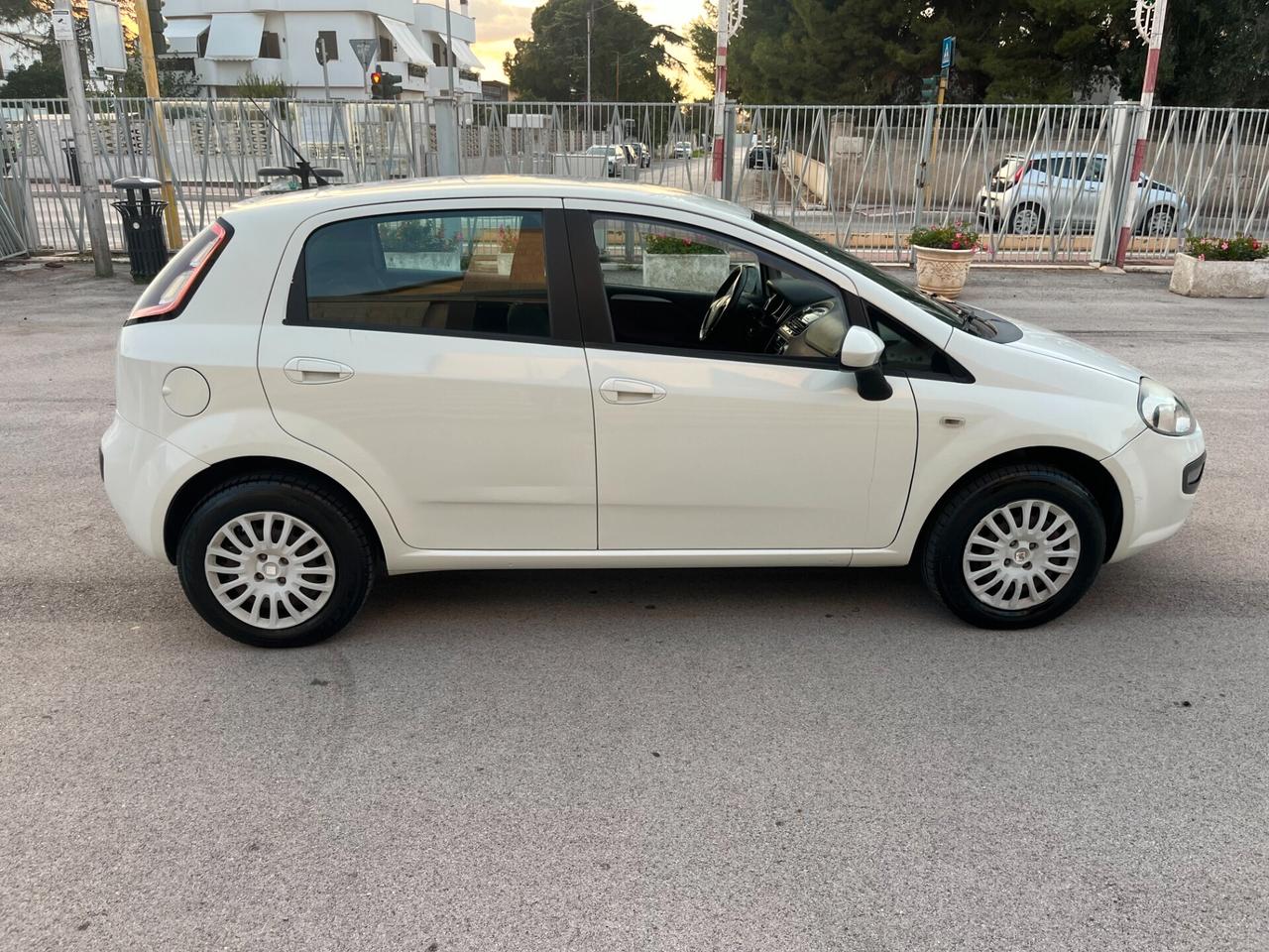 Fiat Punto Evo 1.4 5 porte Dynamic Natural Power