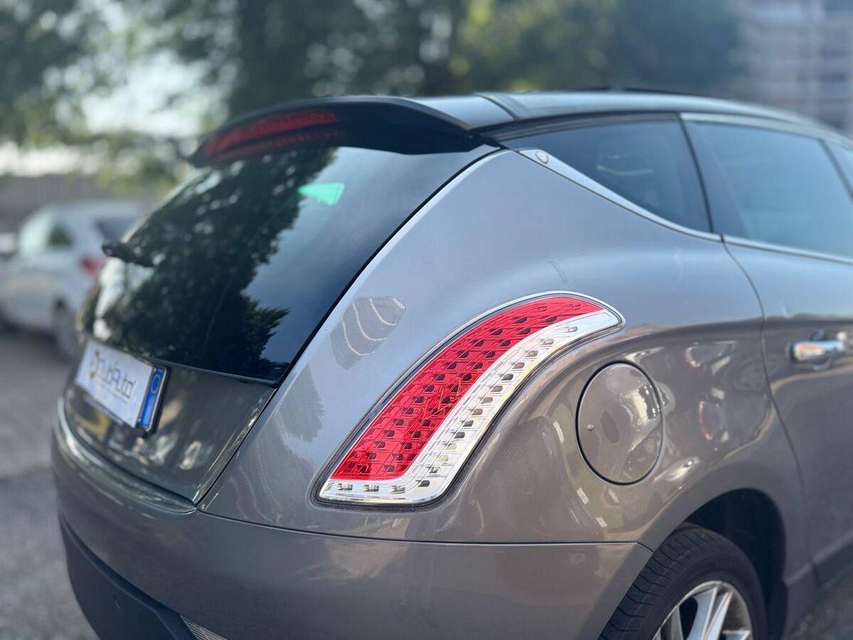 Lancia Delta 2.0 mjt Platino 165cv dpf