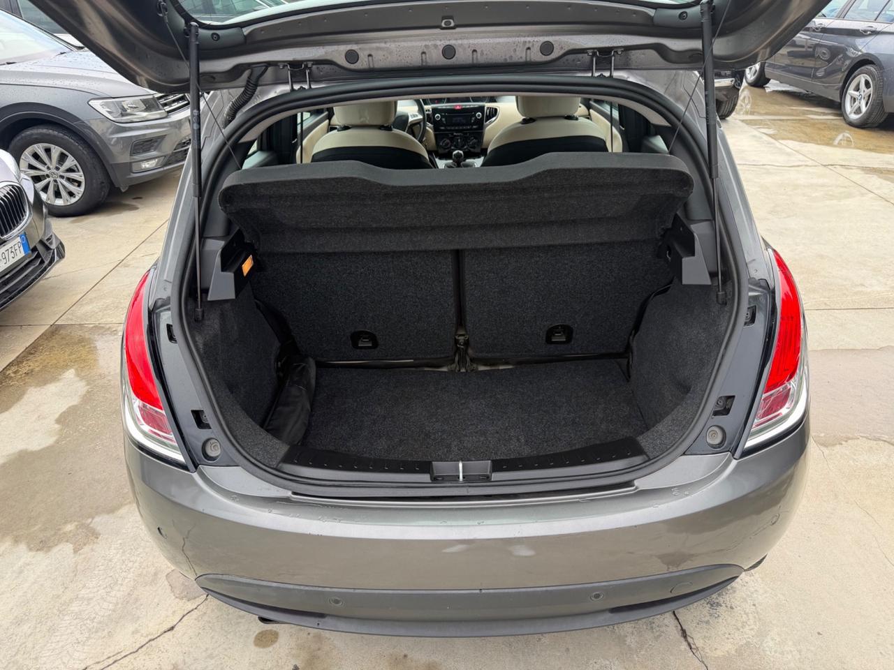 LANCIA YPSILON 1.3 MJT S&S 95CV EURO 6/ GOLD 5porte