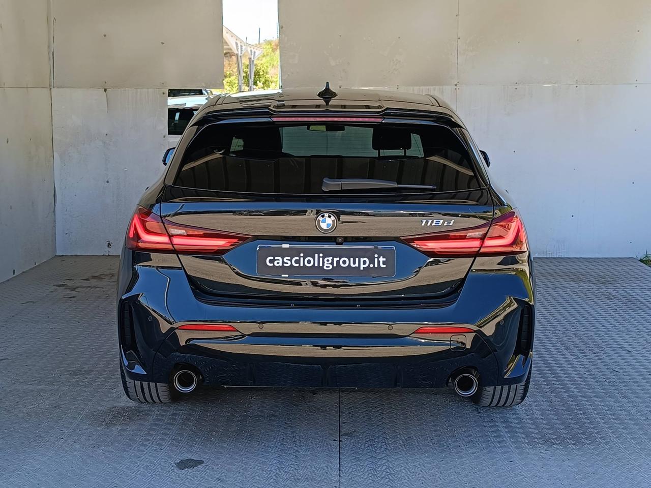 BMW Serie 1 F40 - 118d Msport auto