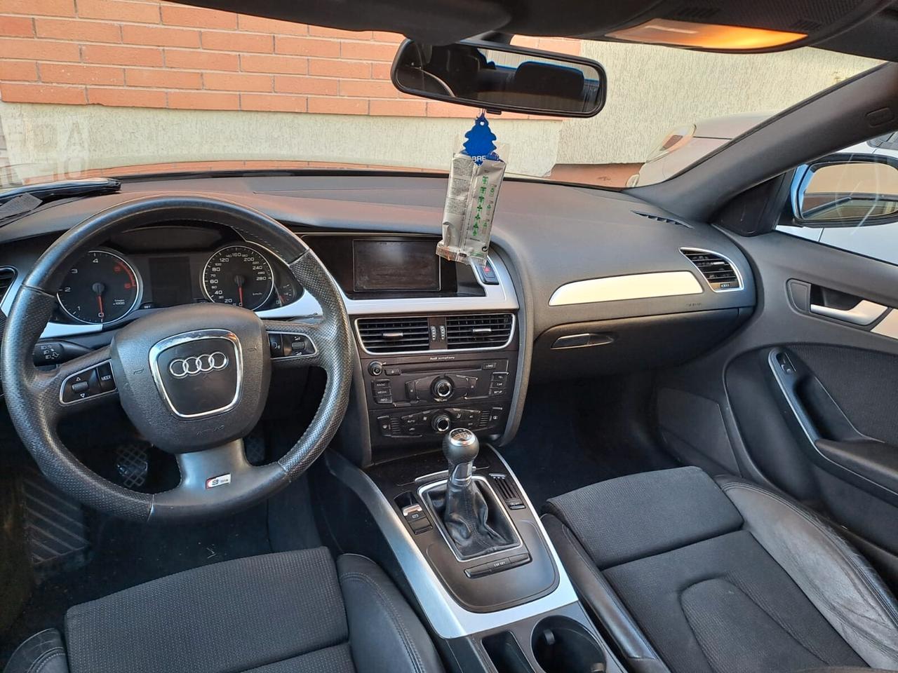 Audi A4 Avant 2.0 TDI 170CV F.AP.