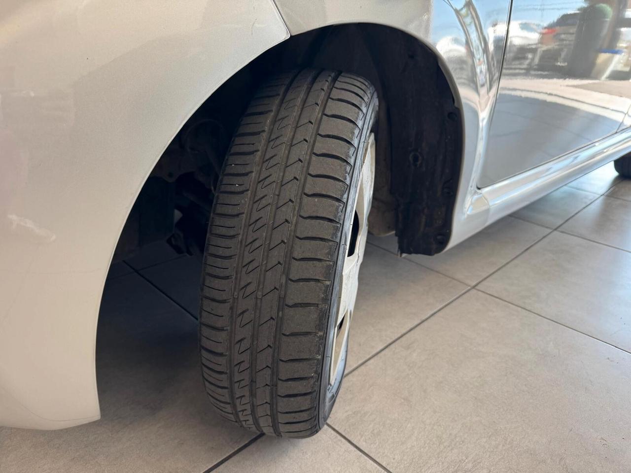 Toyota Aygo 1.0 VVT-i BENZ 68CV 5P UNIPRO 2008