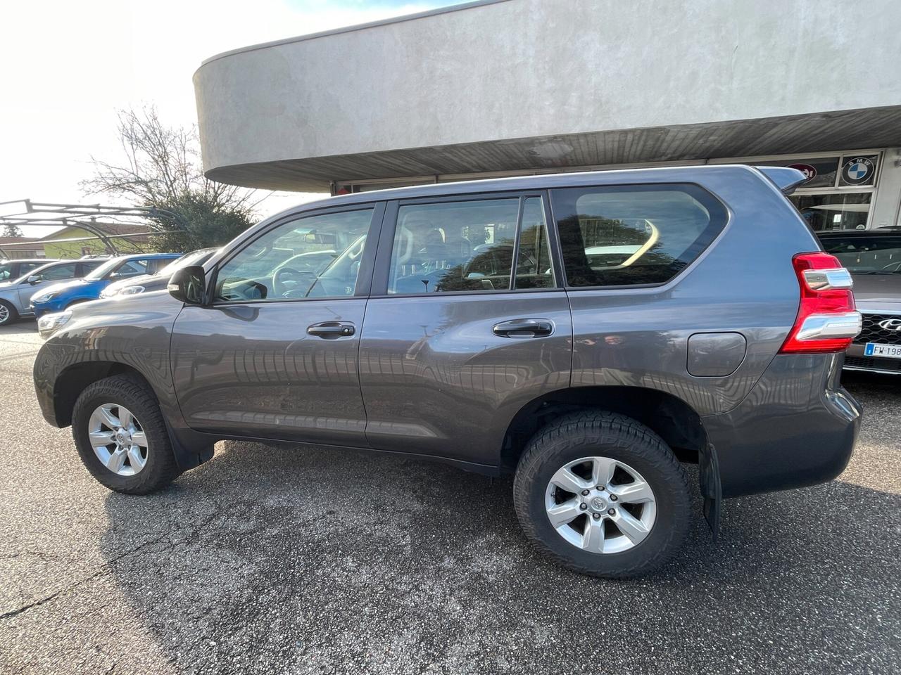 Toyota Land Cruiser 5p 2.8 d-4d Active 63.000 Km !!