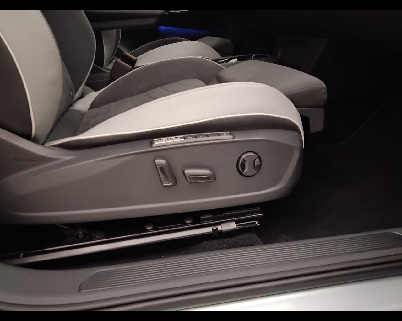 VOLKSWAGEN ID.3 2023 - ID.3 77 kWh Tour 204cv
