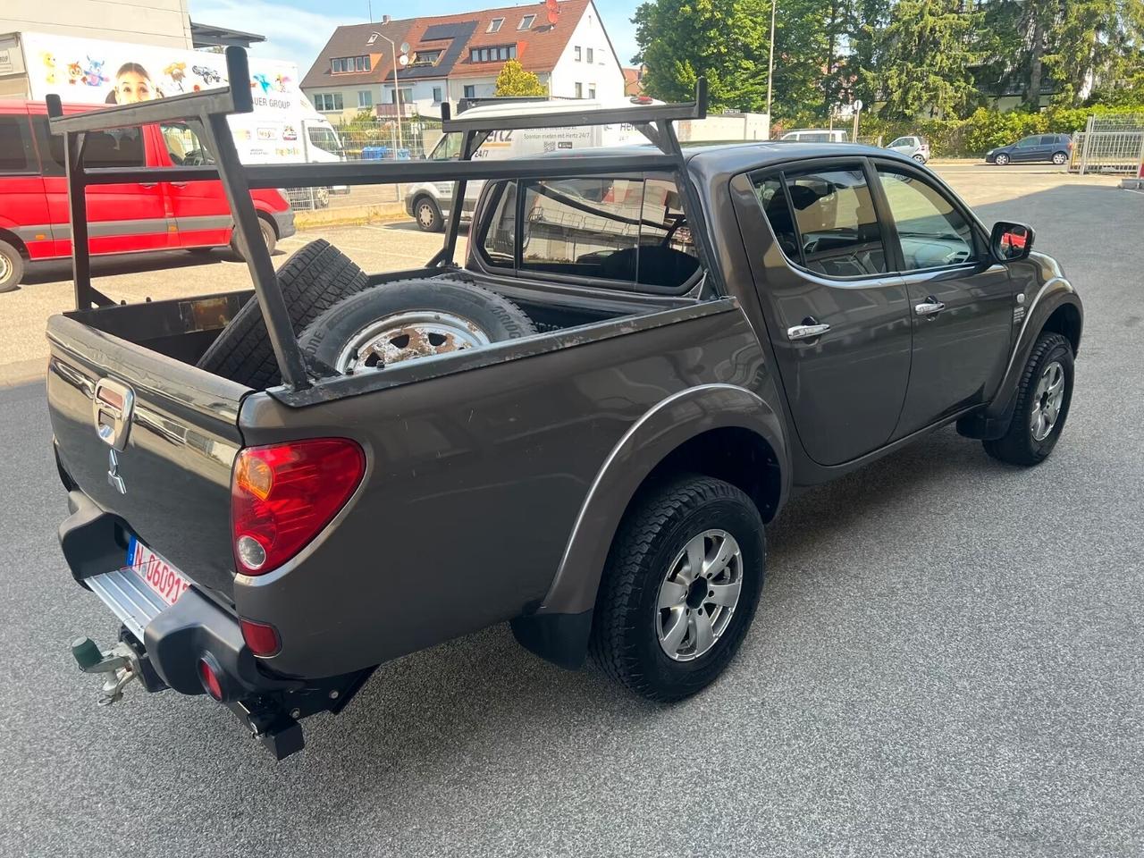 Mitsubishi L200 2.5 DI-D/136CV DC Intense DPF