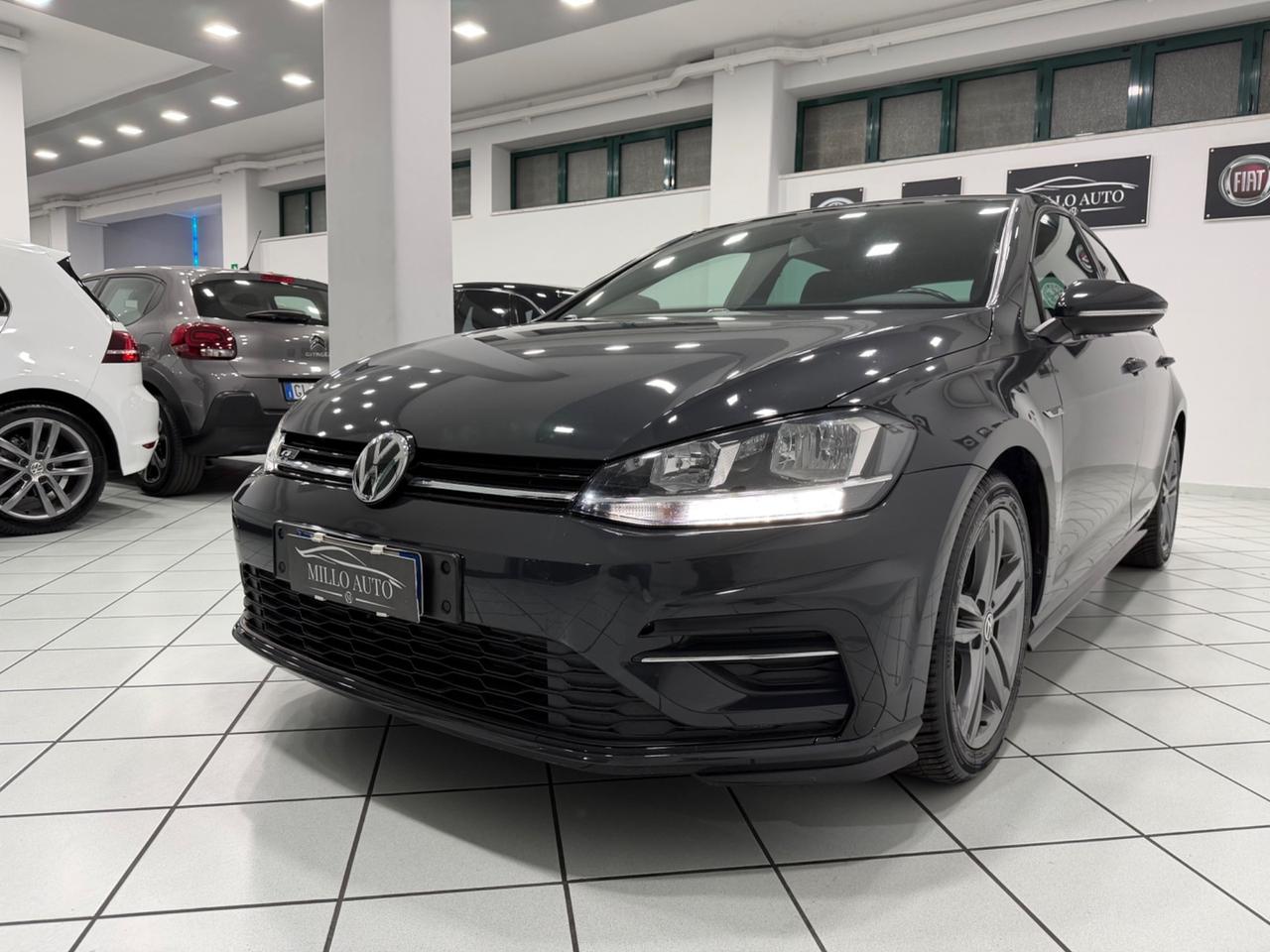 Volkswagen Golf 1.0cc 115cv R-Line