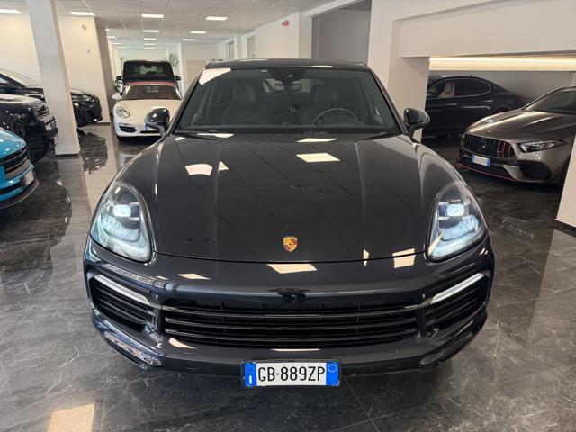 PORSCHE Cayenne 3.0 V6 E-Hybrid / CHRONO / P.H.A.S.M. / TETTO