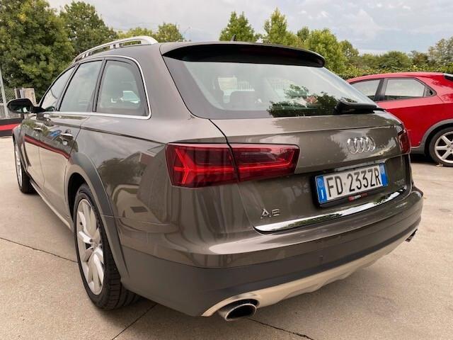 Audi A6 allroad 3.0 TDI 218 CV S tronic Business