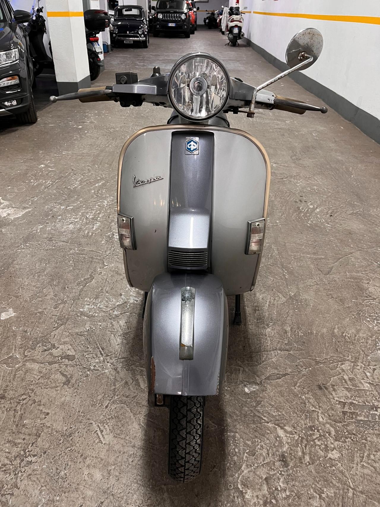 Piaggio Vespa PX 125