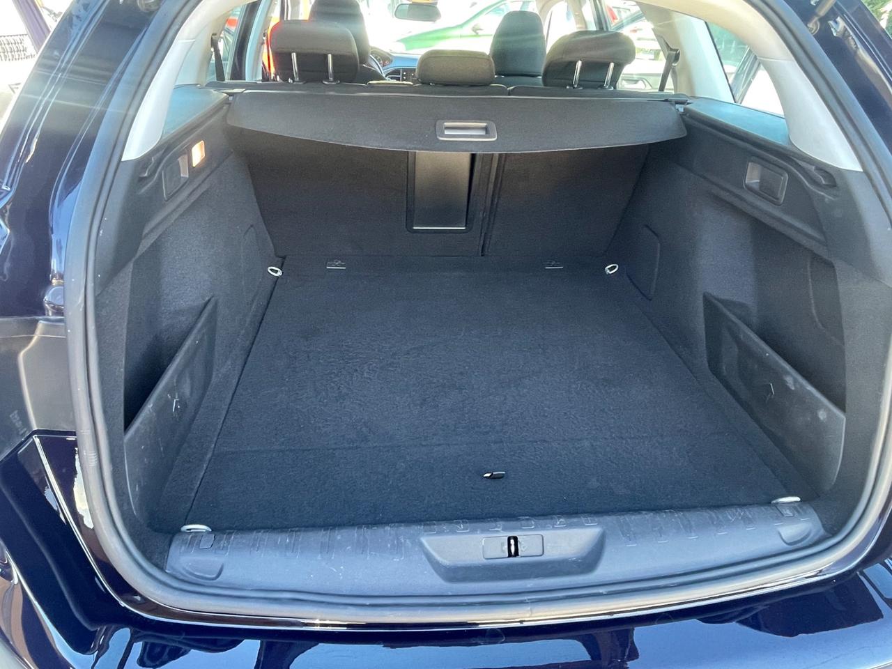 Peugeot 308 BlueHDi 130 S&S EAT8 SW Business