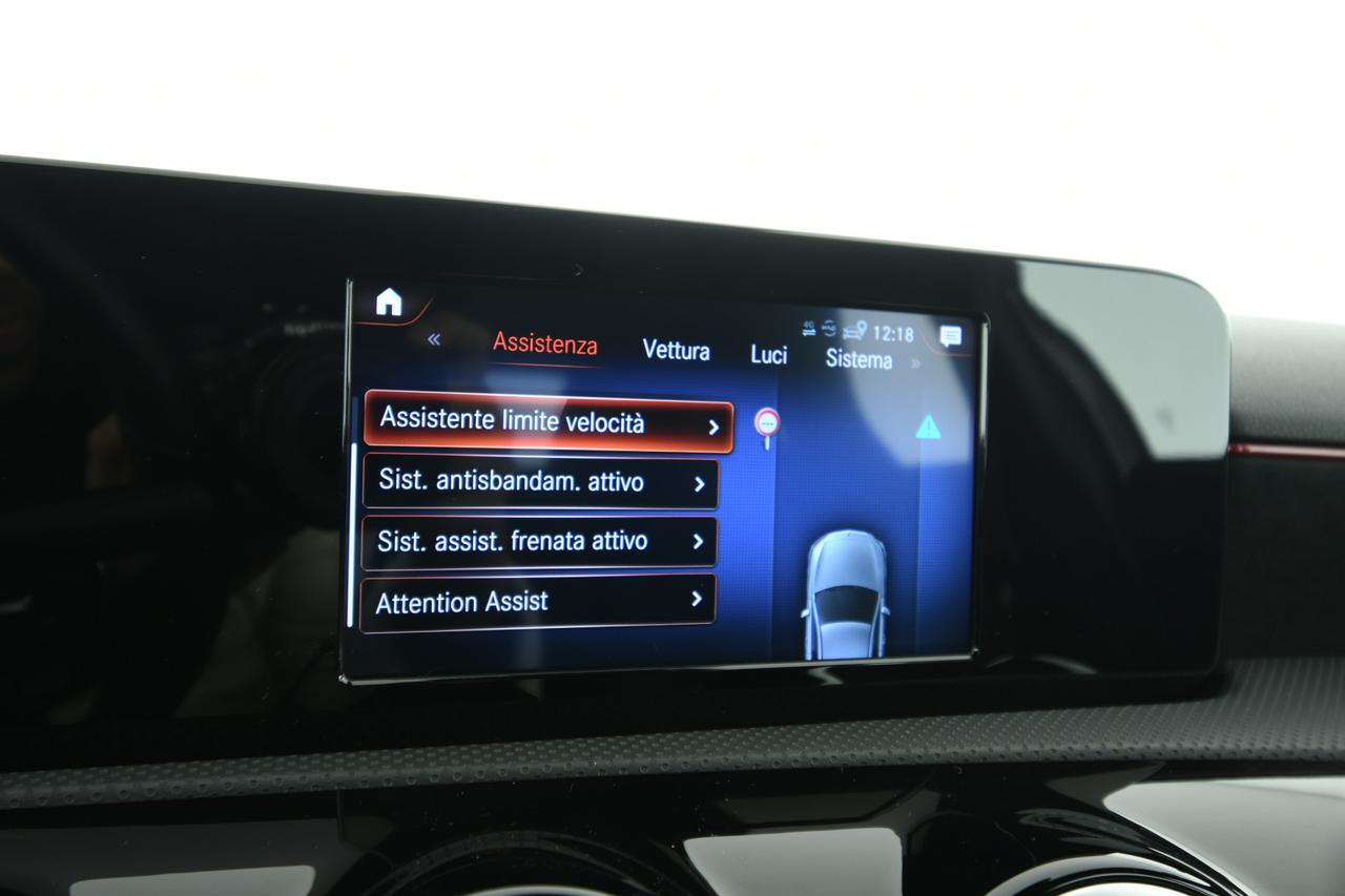 Mercedes-Benz A 250 e phev (eq-power) Premium auto CAMERA+APP CONNECT+C18"