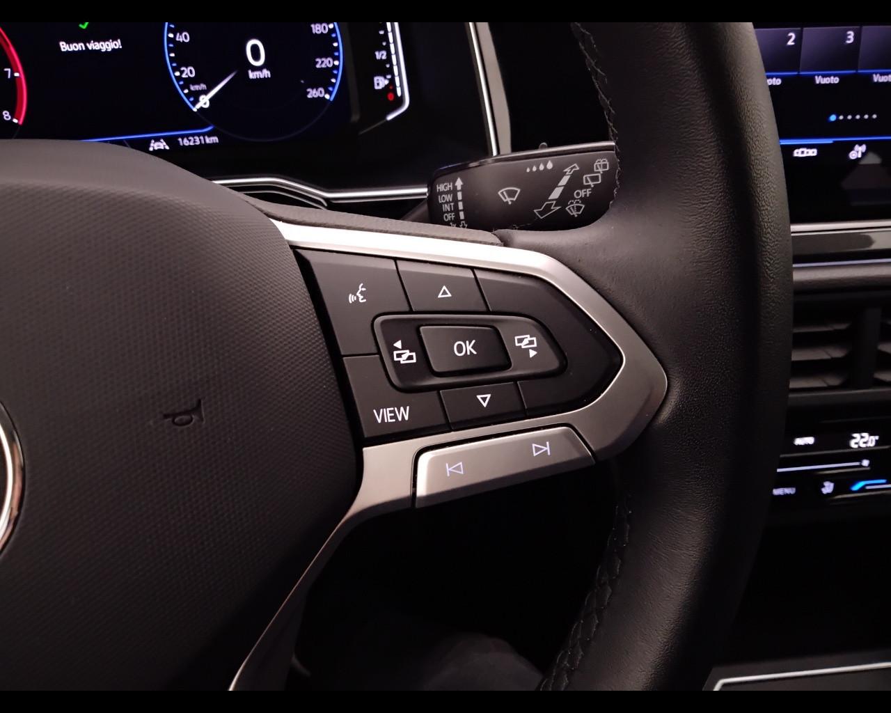 VOLKSWAGEN Polo VI 2022 - Polo 1.0 tsi Style 95cv