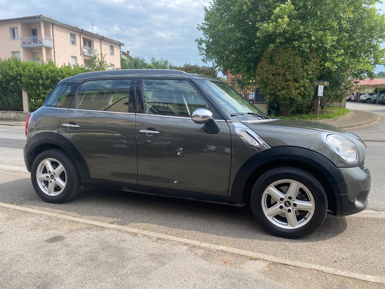 Mini One Countryman 1.6 D