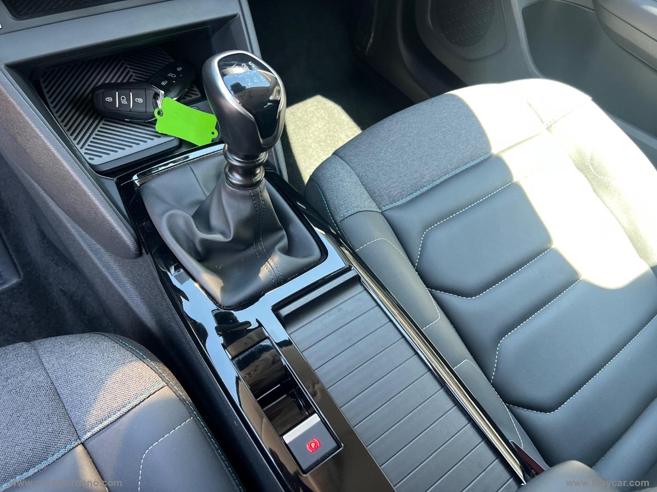 CITROEN C4 PureTech 130 S&S Shine
