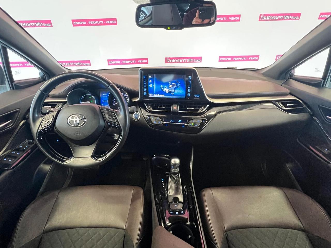 TOYOTA C-HR (2016-2023) C-HR 1.8 Hybrid E-CVT L...