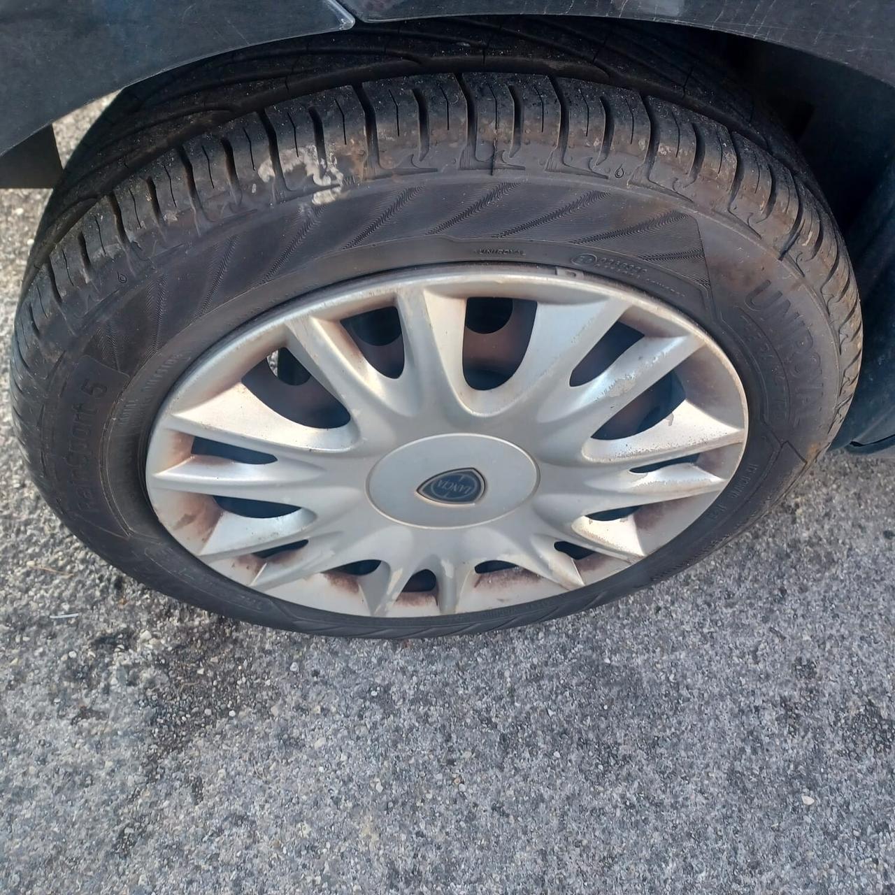 INDISTRUTTIBILE LANCIA Y 1.2 GPL NEOPATENTATI