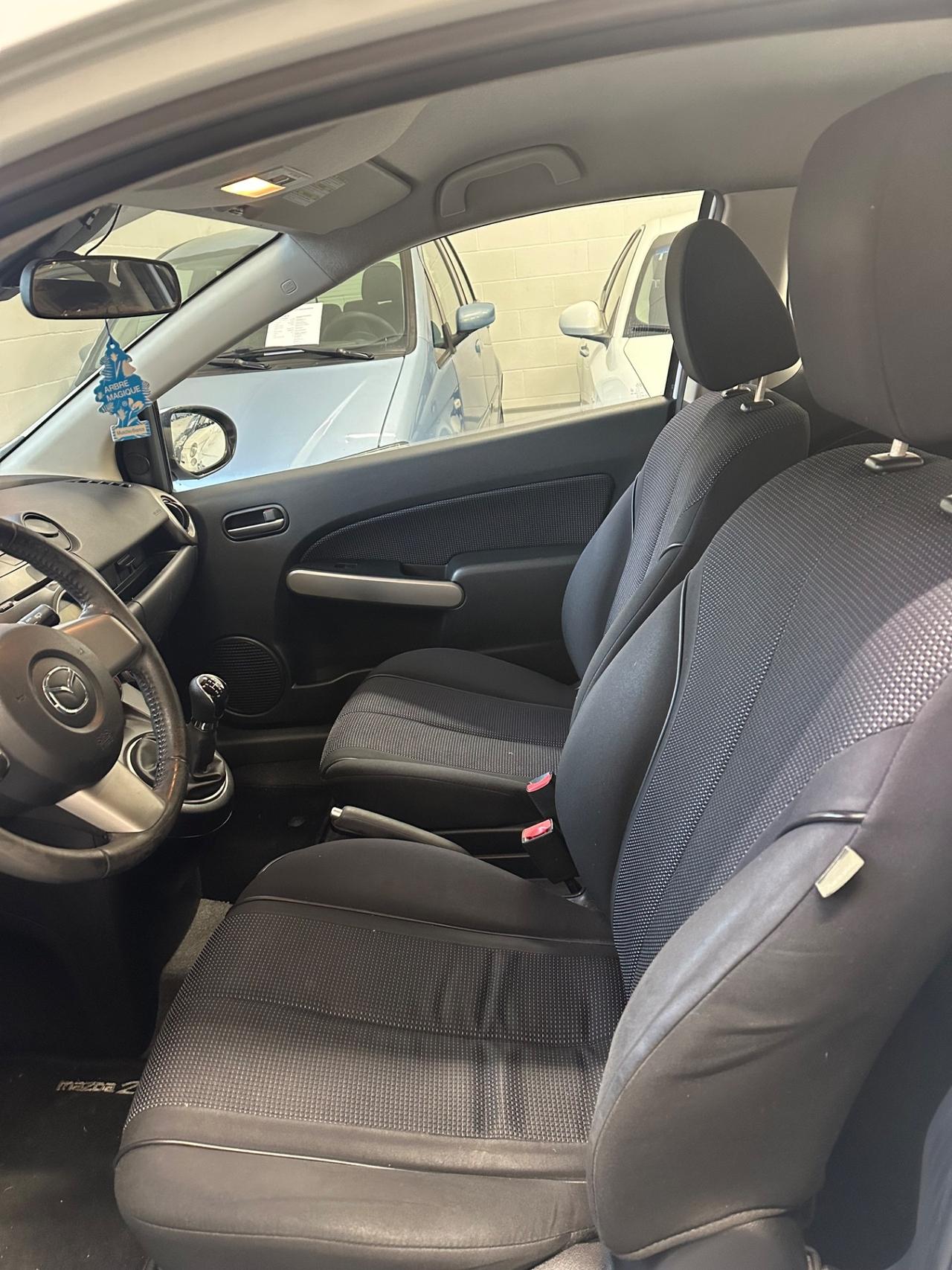 Mazda 2 Mazda2 1.5 16V 102CV 3p. Sporty