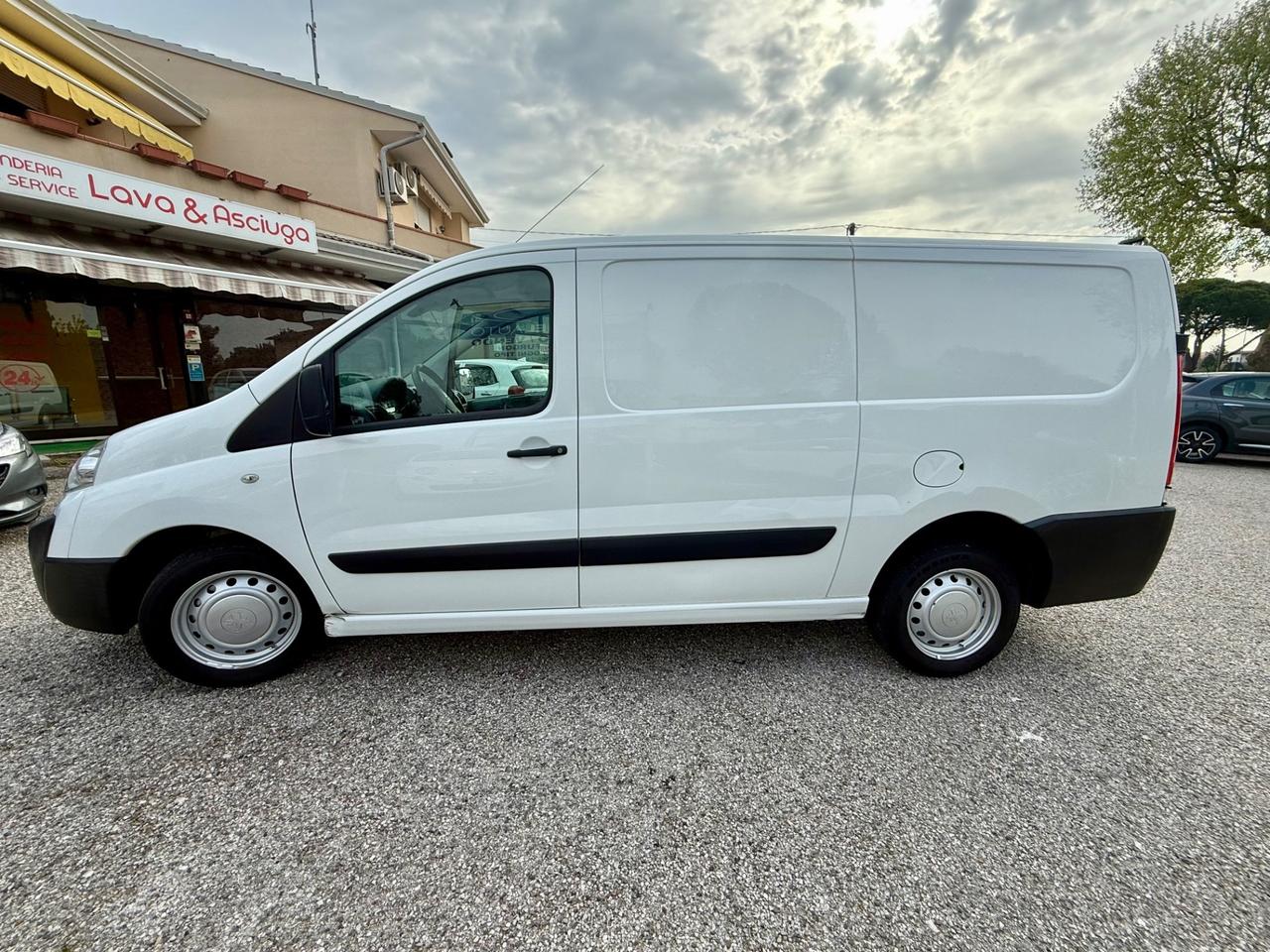 Peugeot Expert 2.0 HDi FAP pass.lungo Ok NEOPATENTATI