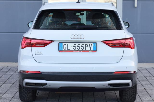 AUDI Q3 35 TDI S tronic Business Advanced