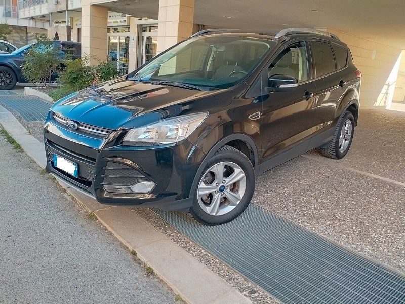 Ford Kuga 2.0 TDCI 120 cv S&amp;S 2WD Titanium