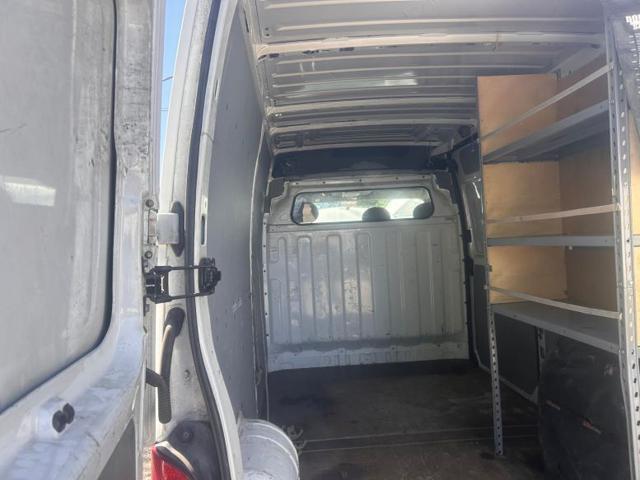 RENAULT Master T28/100 2.5 dCi PC-TN Furg. Gene.