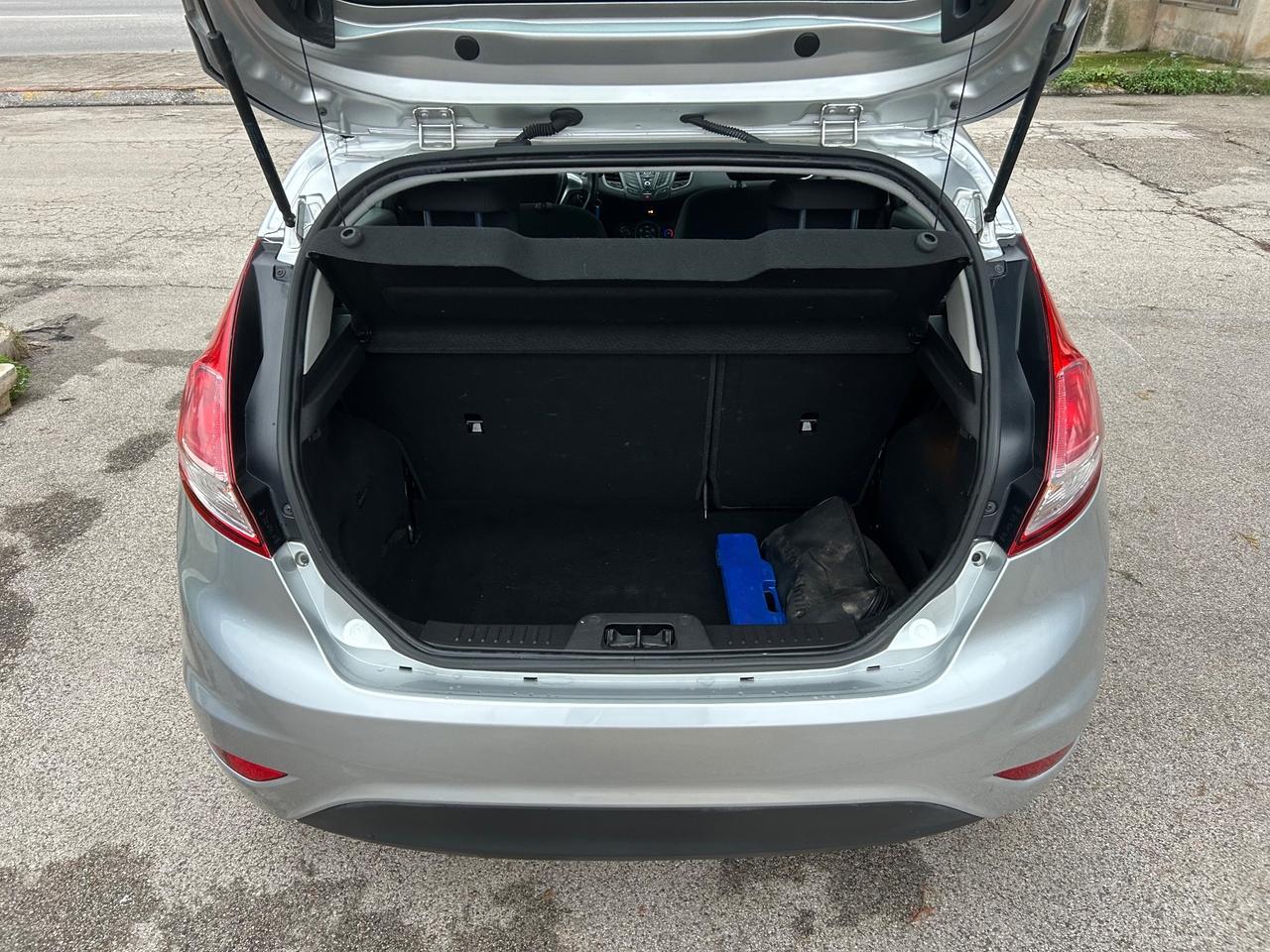 Ford Fiesta 1.5 TDCi 75 cv 2015 68.000 km