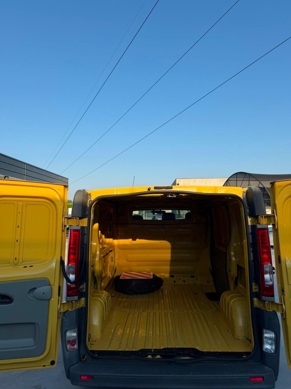 Opel Vivaro 27 2.0 CDTI 115CV PC-TN Furgone vetrato