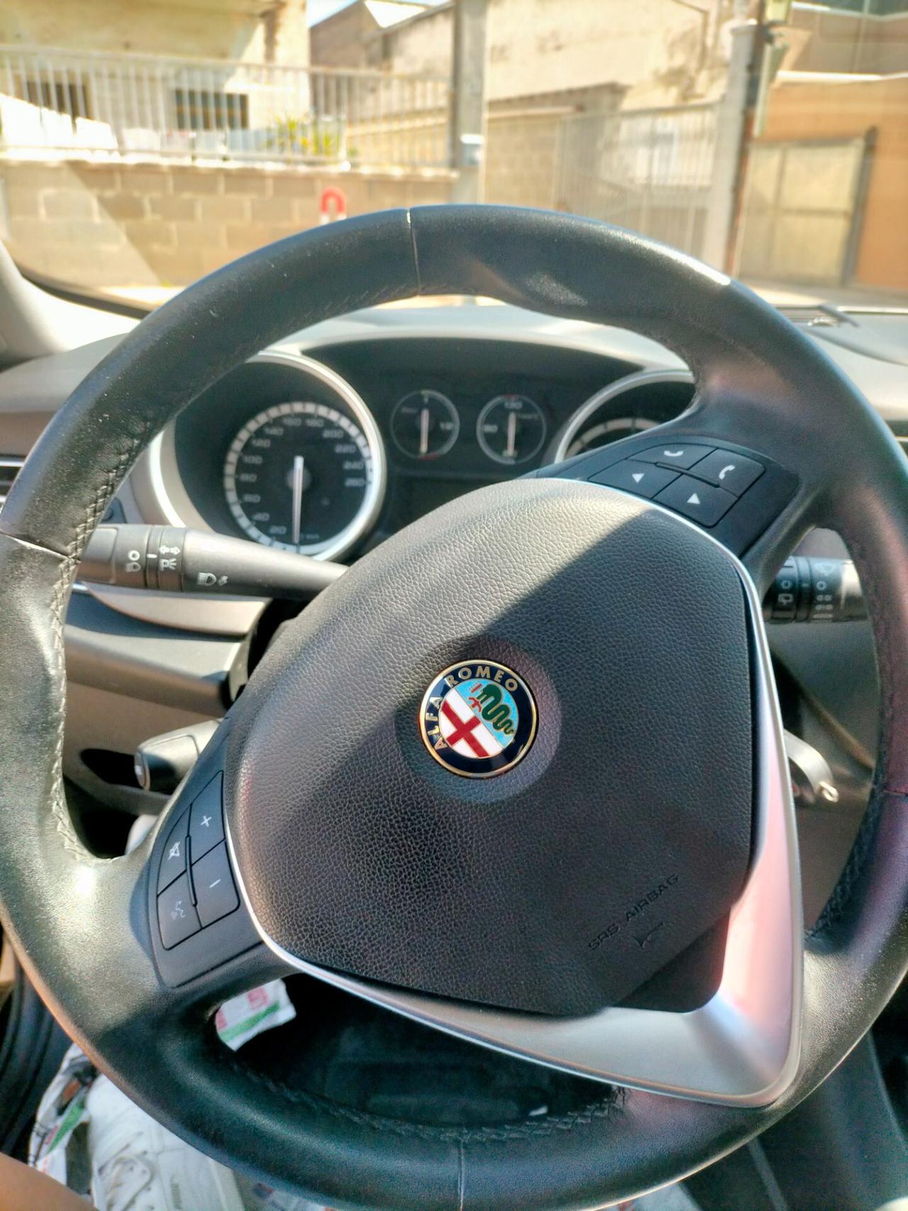 Alfa Romeo Giulietta 1.6 JTDm-2 105 CV Distinctive