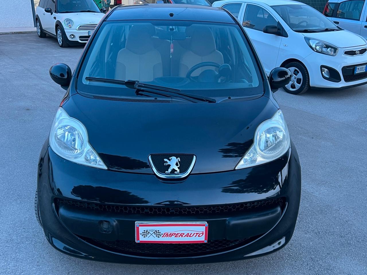 Peugeot 107 1.0 5p. Sweet Years TAGLIANDATA