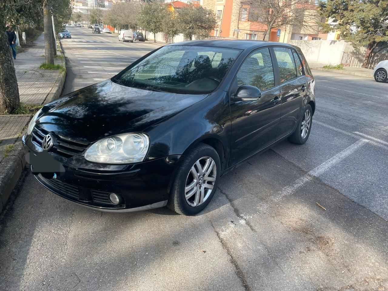 Volkswagen Golf 1.9 TDI DPF 5p 2008