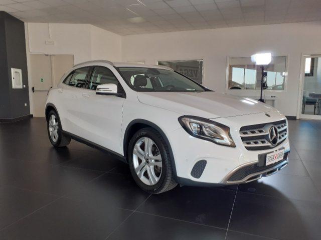 MERCEDES-BENZ GLA 180 Sport BENZ. AUTOMATICO