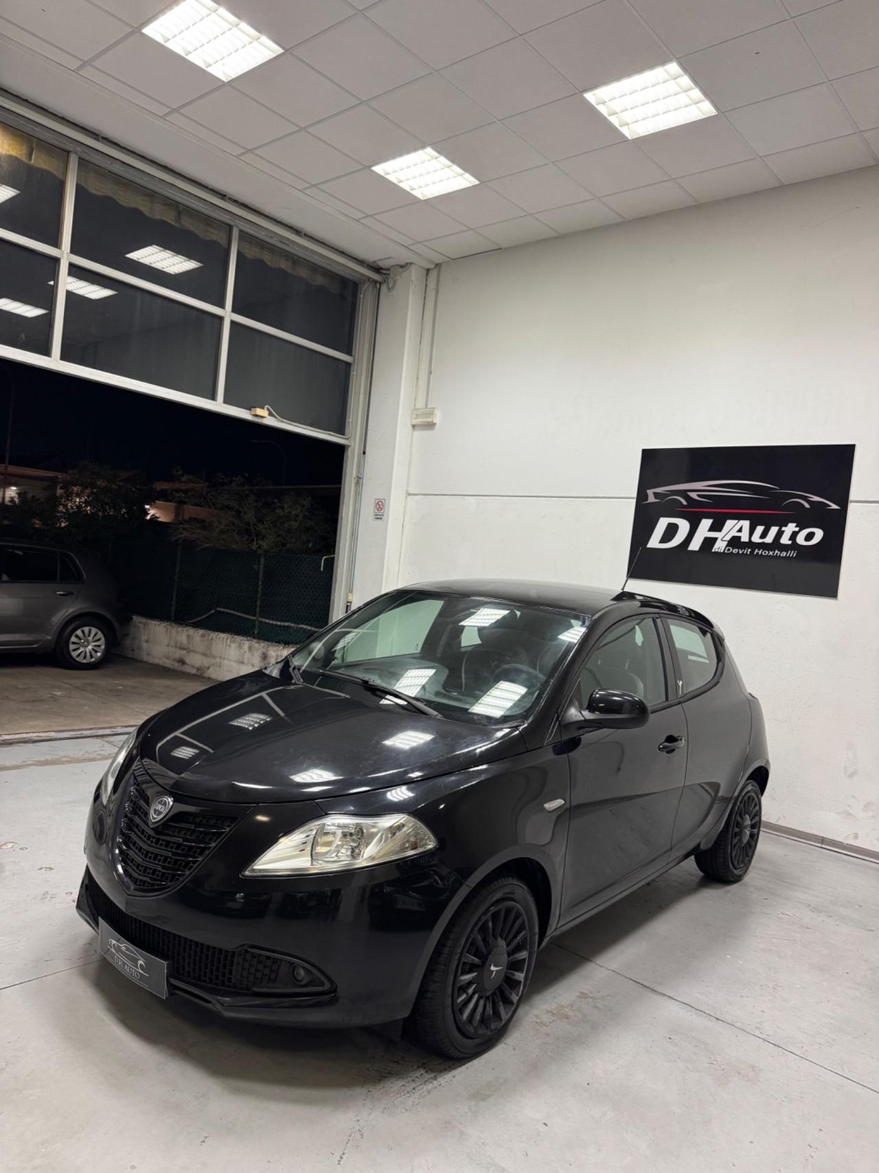 Lancia Ypsilon 1.2 69 CV 5 porte GPL Ecochic Gold