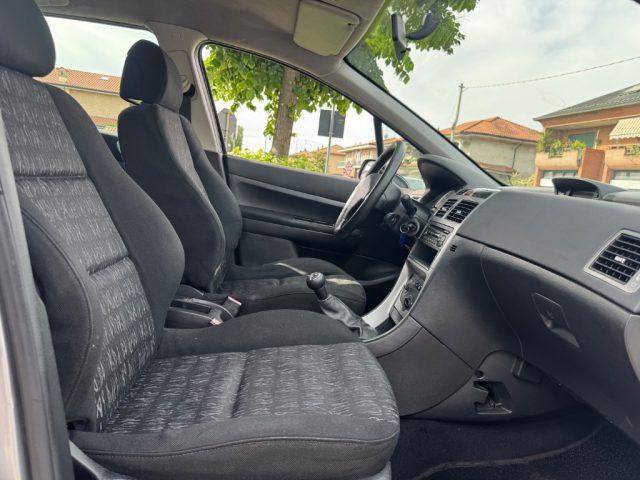 PEUGEOT 307 1.6 16V 5p. XR