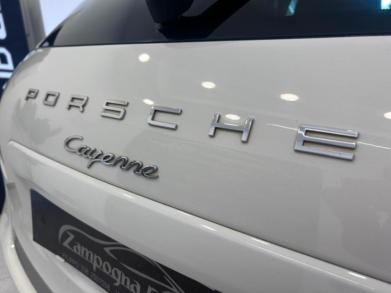 Porsche Cayenne 3.0 Diesel 245CV Platinum TETTO - 2014