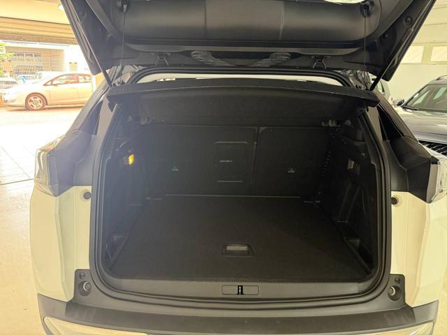 PEUGEOT 3008 BlueHDi 130 S&S EAT8 Allure Pack