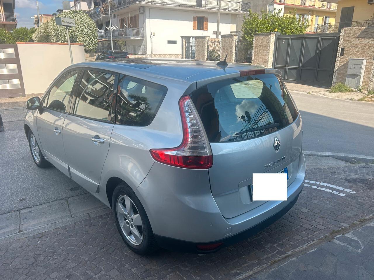Renault Scenic Scénic 1.9 dCi 130CV 7 POSTI Dynamique